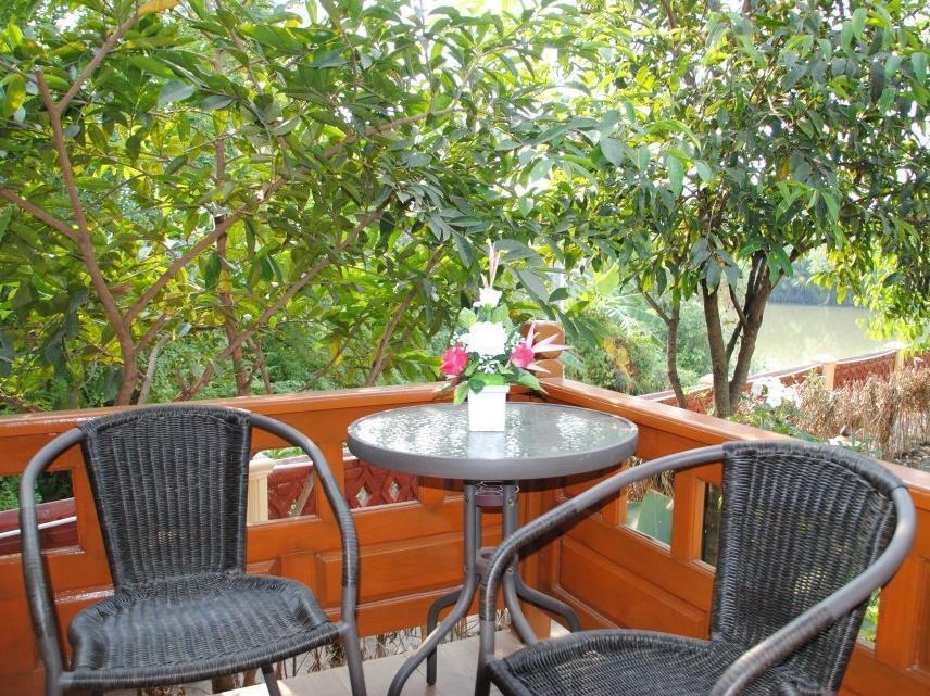 Jaroenrat Resort Samut Songkhram Bagian luar foto