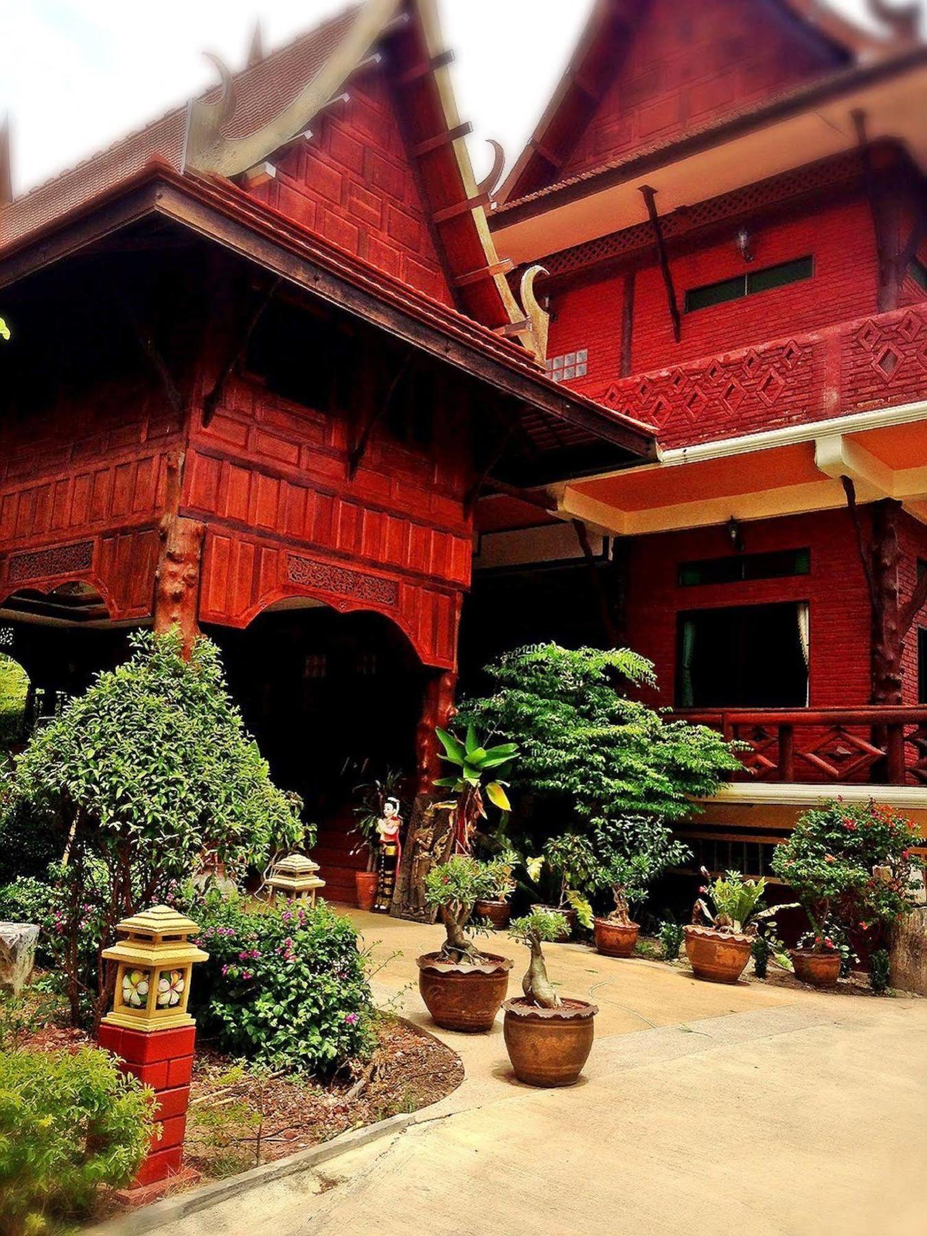 Jaroenrat Resort Samut Songkhram Bagian luar foto